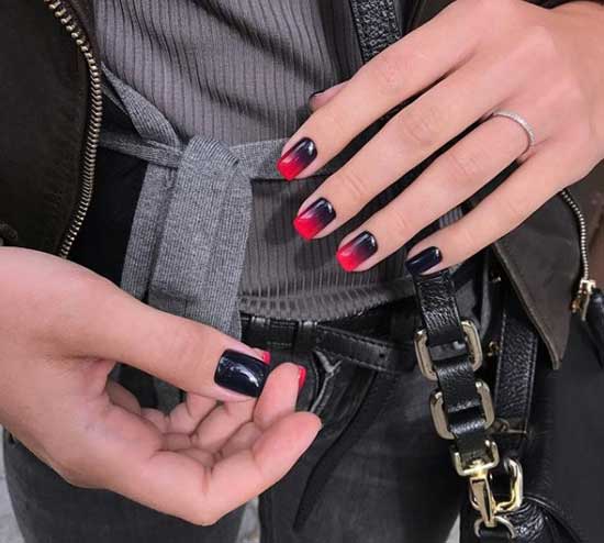 Dégradé rouge à noir sur les ongles