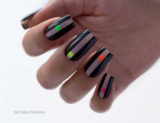 Dark colors in manicure with