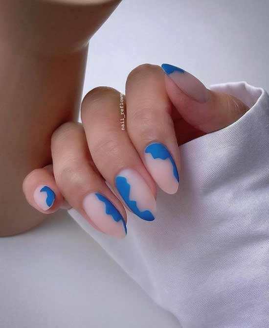 Beige and blue manicure