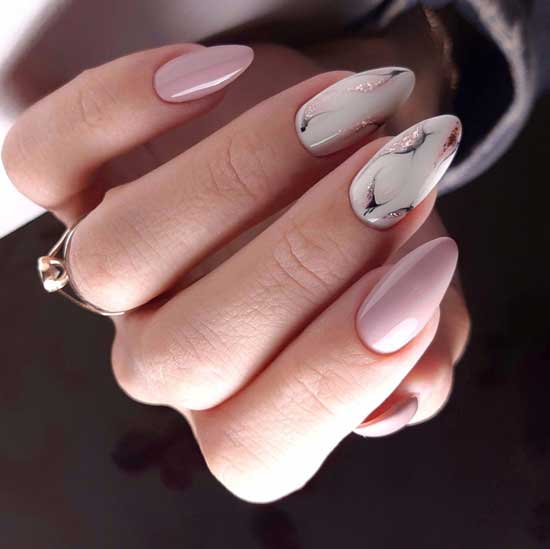 Elegant manicure photo