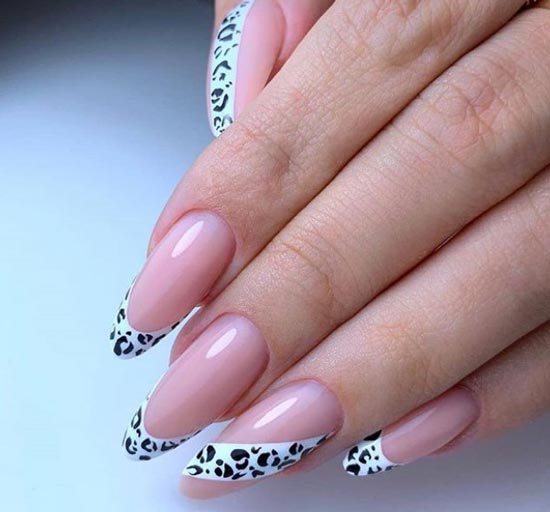 Leopard manicure for long nails