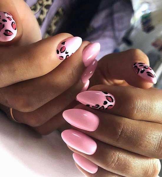 Pink leopard on nails