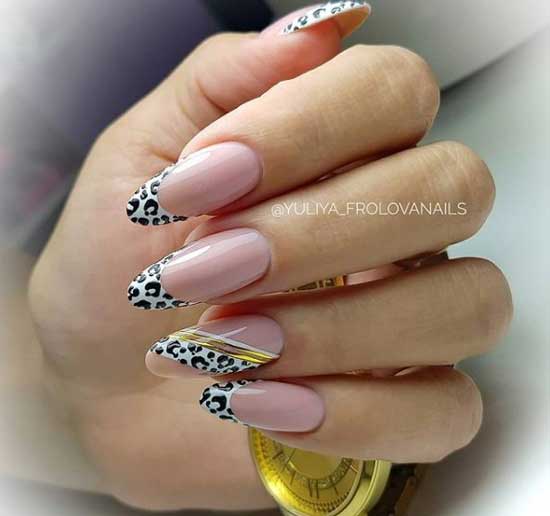 Almond nail shape, French design with print