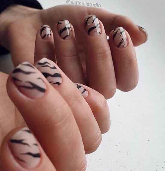 Leopard manicure: design in the photo in different techniques, shades