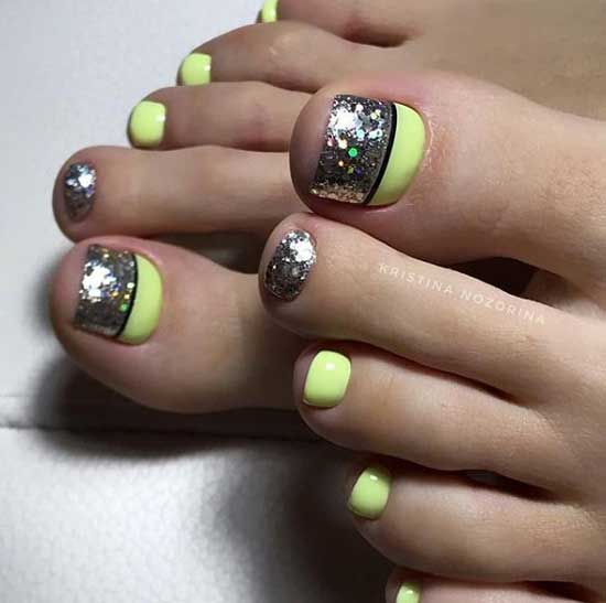 Neon Pedicure with Colored Glitter