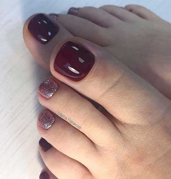 Liquid glitter pedicure design