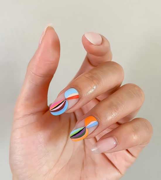 photo of abstract manicure