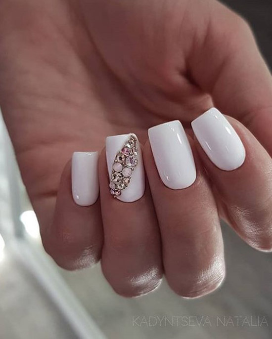 White manicure for medium nails