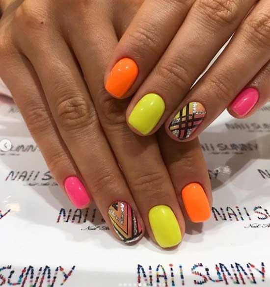 Nail art géométrique