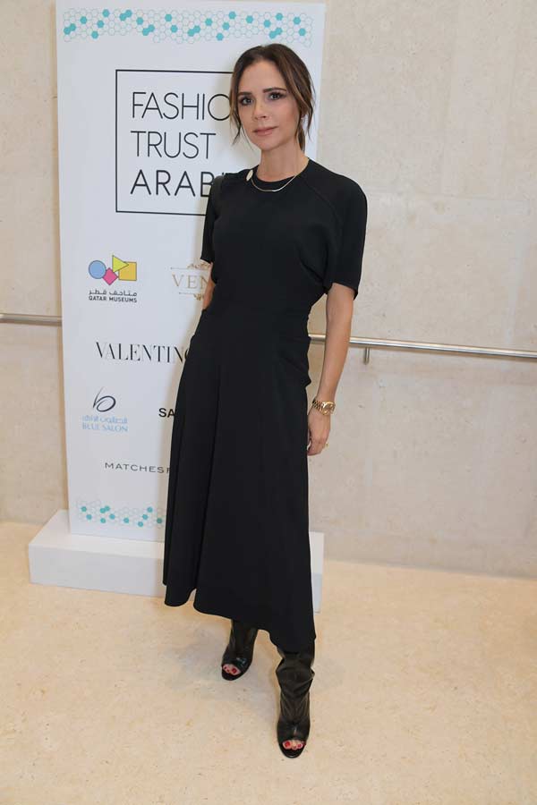Victoria Beckham en robe noire