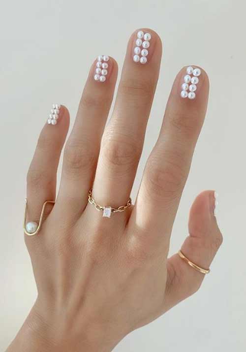 Pearl manicure