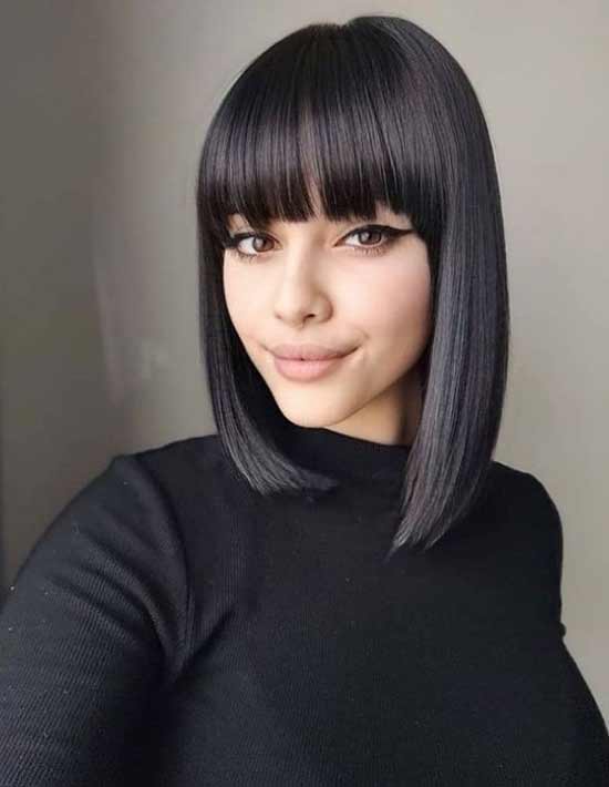 Fashionable haircuts with bangs winter