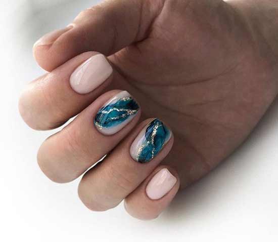 Nude marble effect