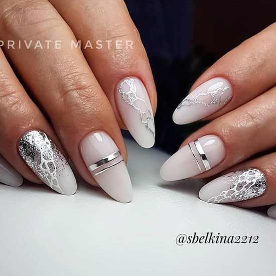 Silver texture on nails