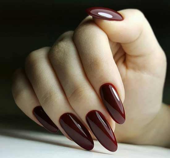 Burgundy manicure for long nails