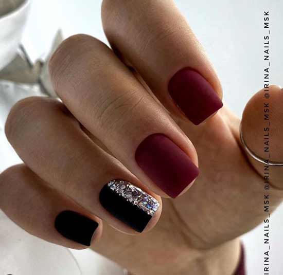 Matte manicure burgundy with black