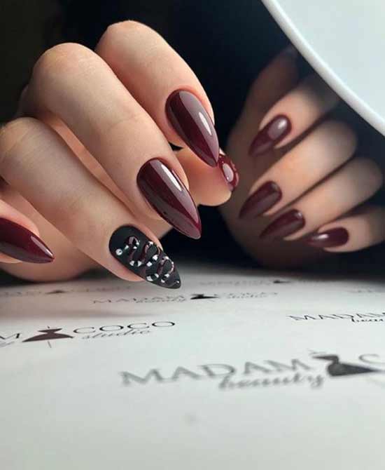 Burgundy beautiful manicure ideas