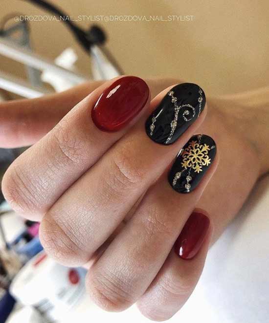 Black New Year's manicure for short nails