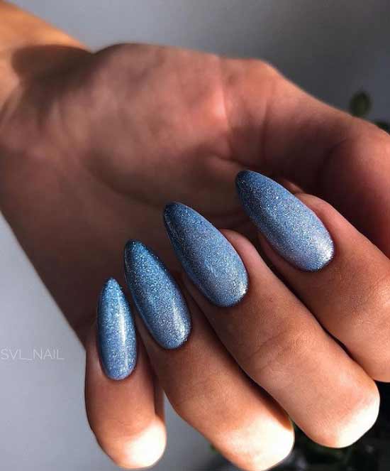 Blue manicure photo