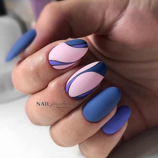 Manicure in light blue tones