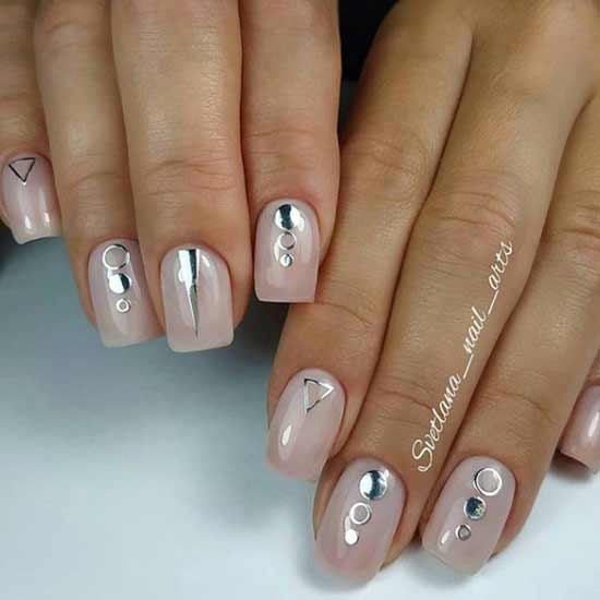 Manicure winter 2020 short nails