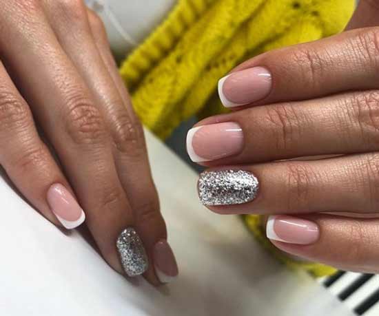 Glitter French manicure