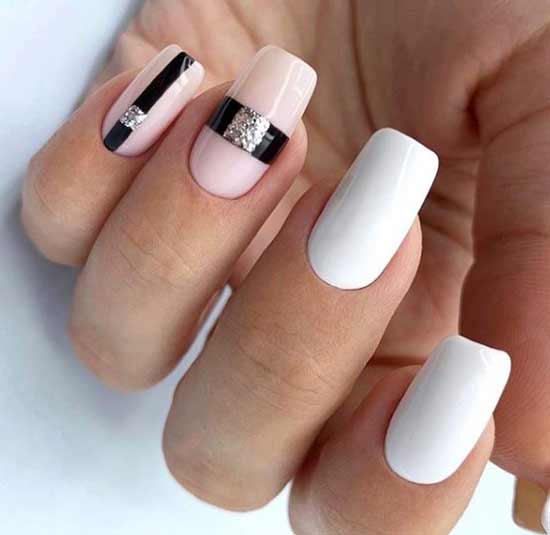 Géométrie sur la photo des ongles