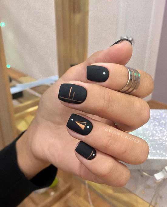 Manicure geometry on nails