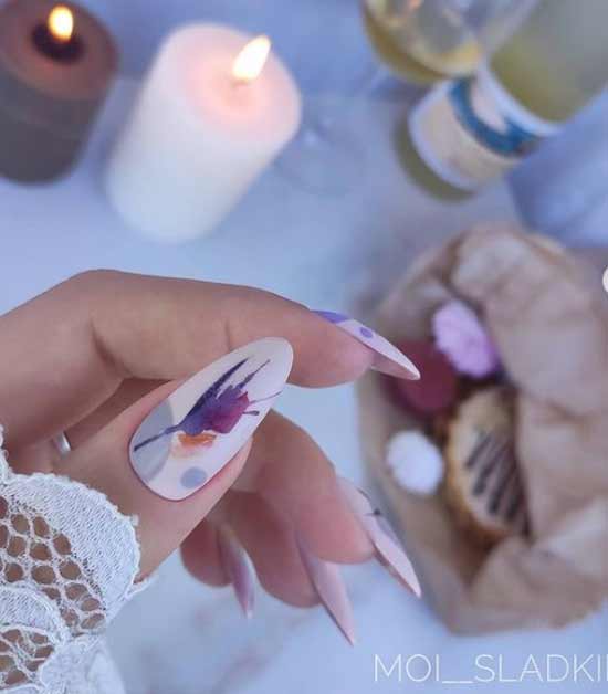 Delicate design of long nails