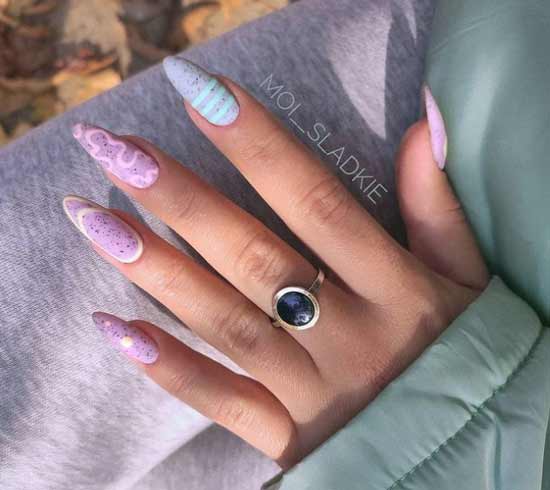 Fashionable manicure in pastel colors