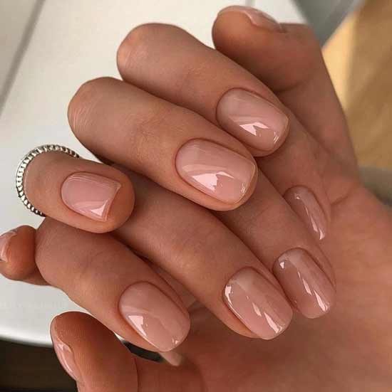 Chic nude