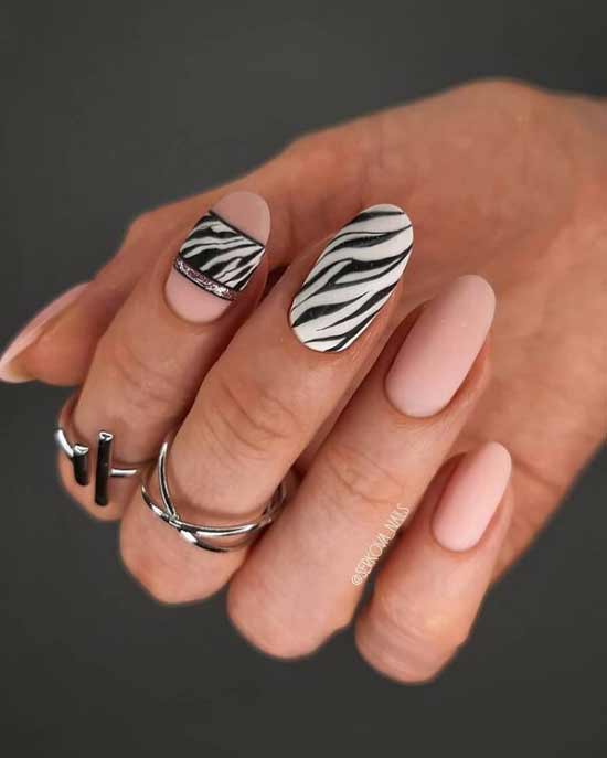 Le nail art mat le plus chic