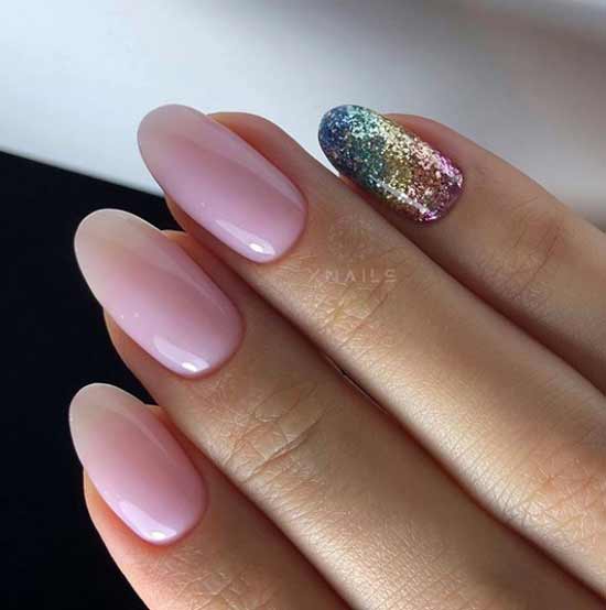 Shiny Gradient Manicure