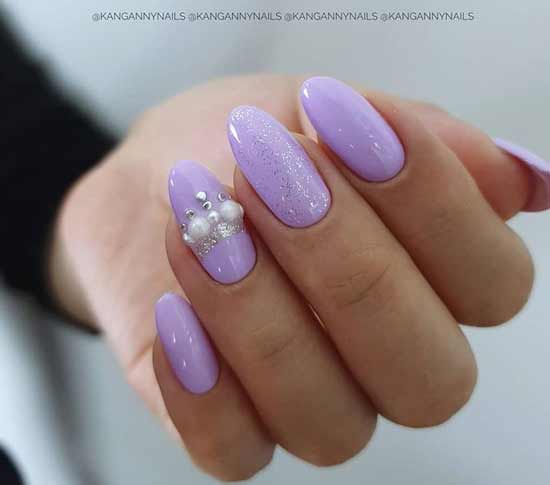 Lavender manicure with pearls