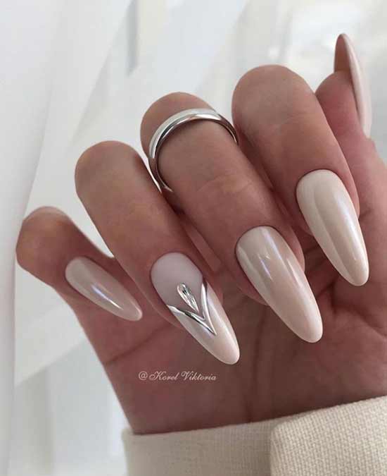 Chic nude