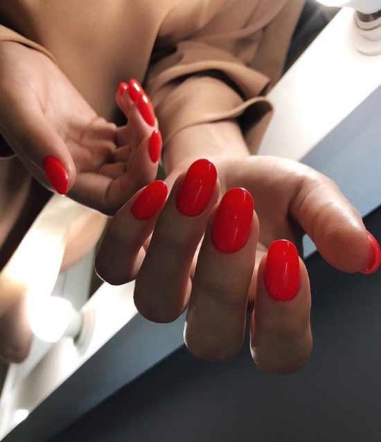 Solid red manicure