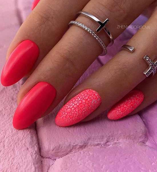 Red foam manicure for spring photo