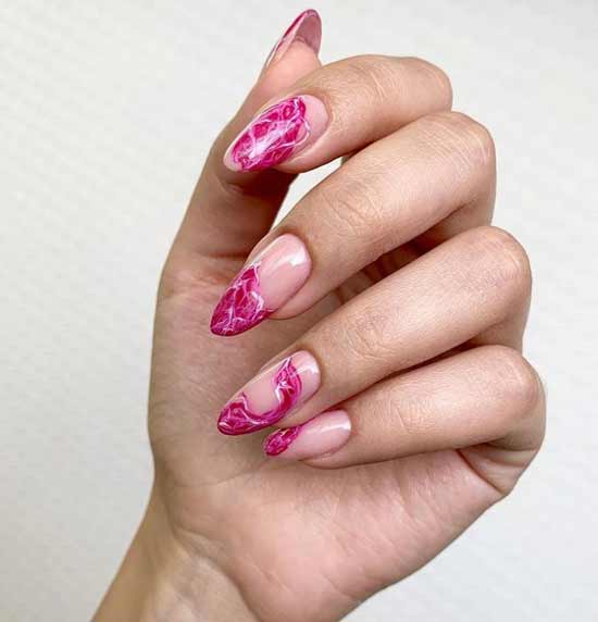 Crimson texture manicure spring