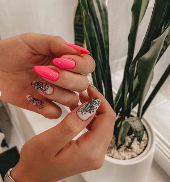 Bright manicure with flowers