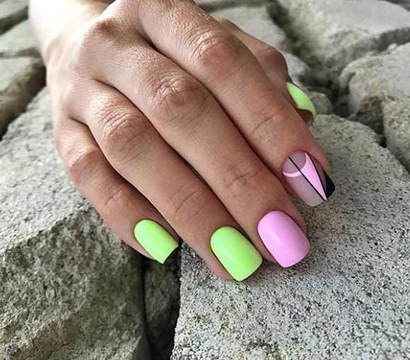 Geometric nail designs for spring