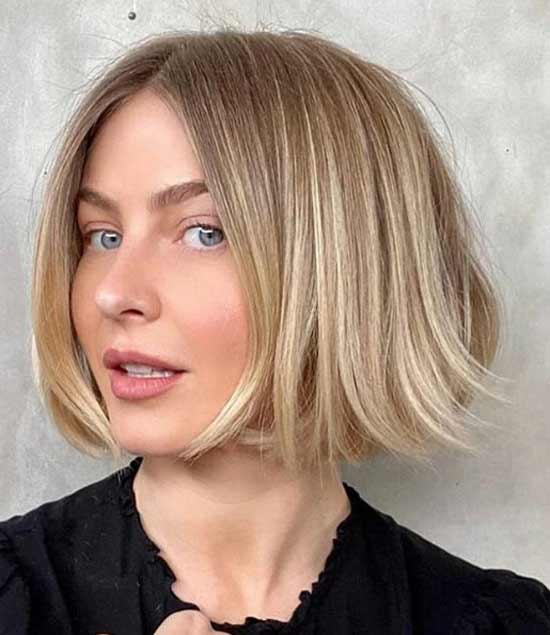 Kare short blonde