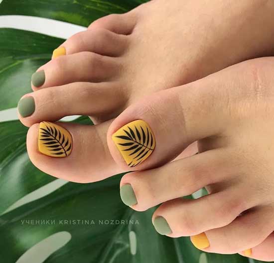 Matte pedicure with twigs