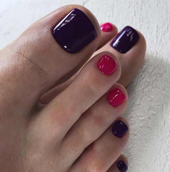 Two-tone pedicure