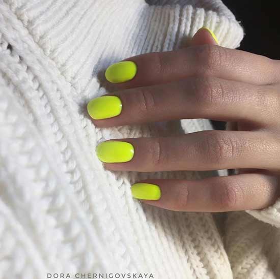 Neon manicure short nails