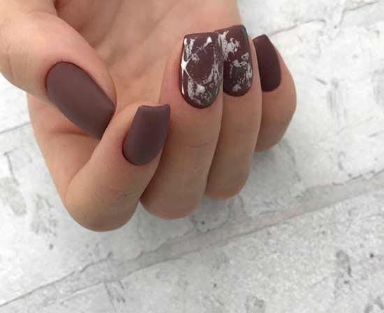 Burgundy manicure with foil