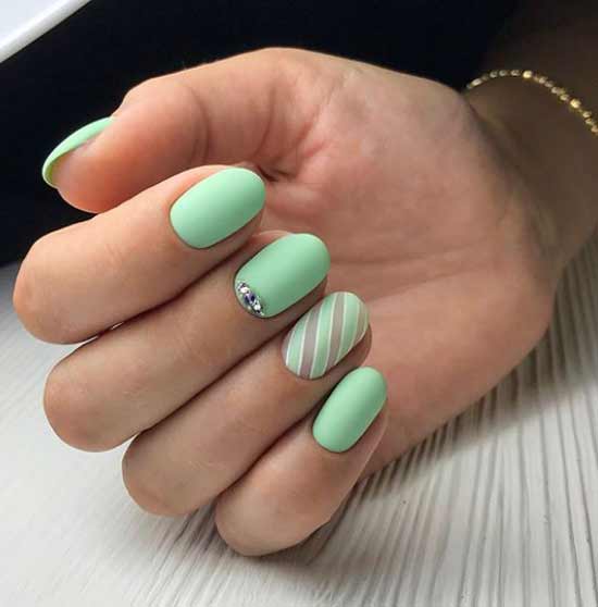 Matte summer manicure