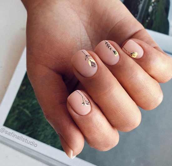 nude manicure