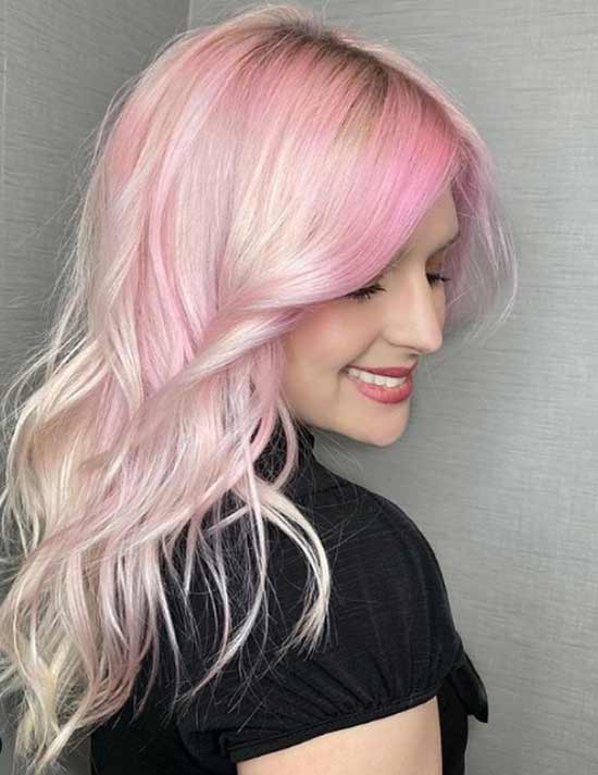 Fashionable pink hair color