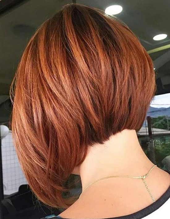 Coupe de cheveux dans le dos