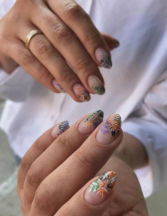 Spring manicure flowers french